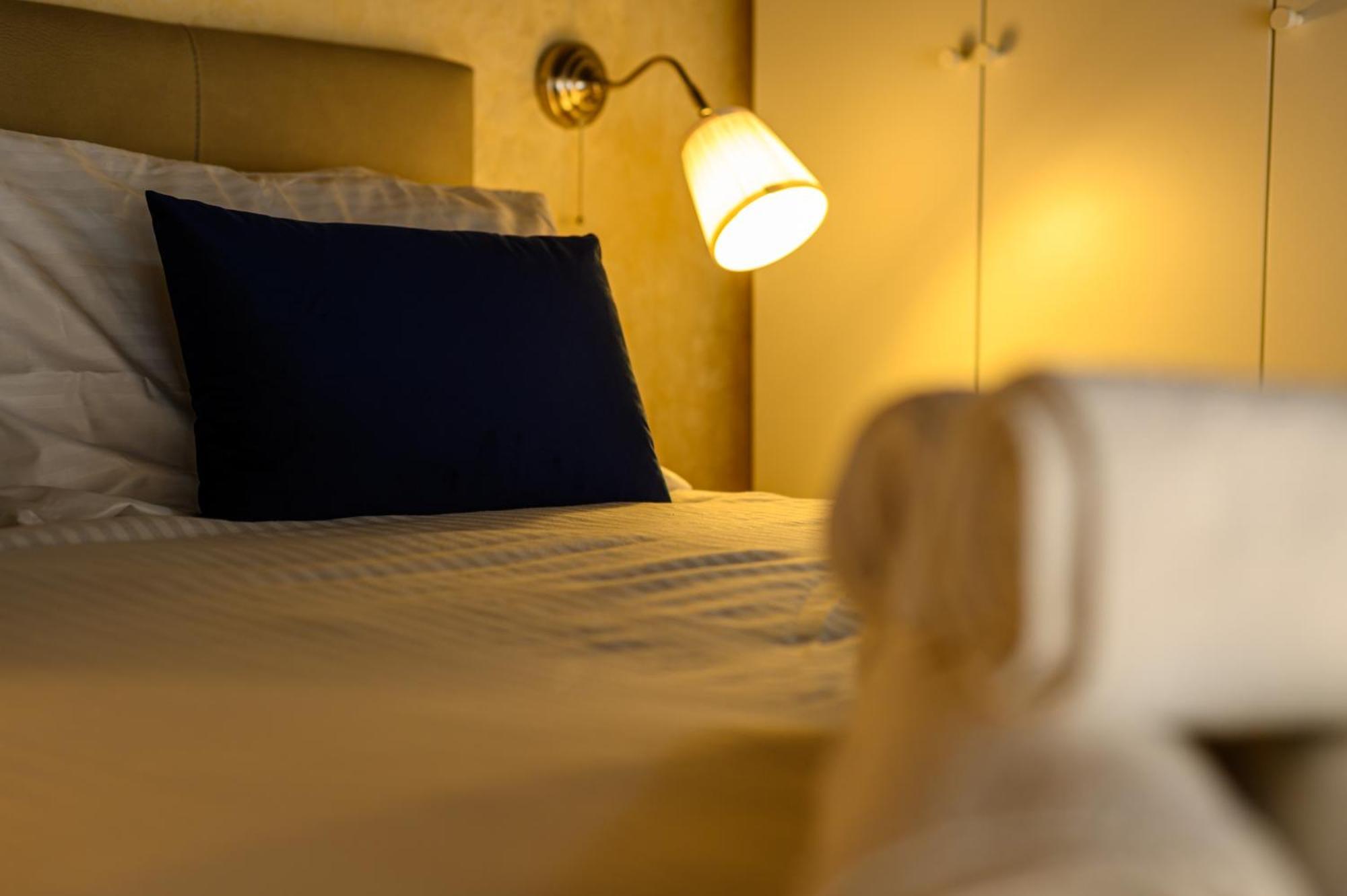 El Barrio In Bed Apartment Napoli Ngoại thất bức ảnh
