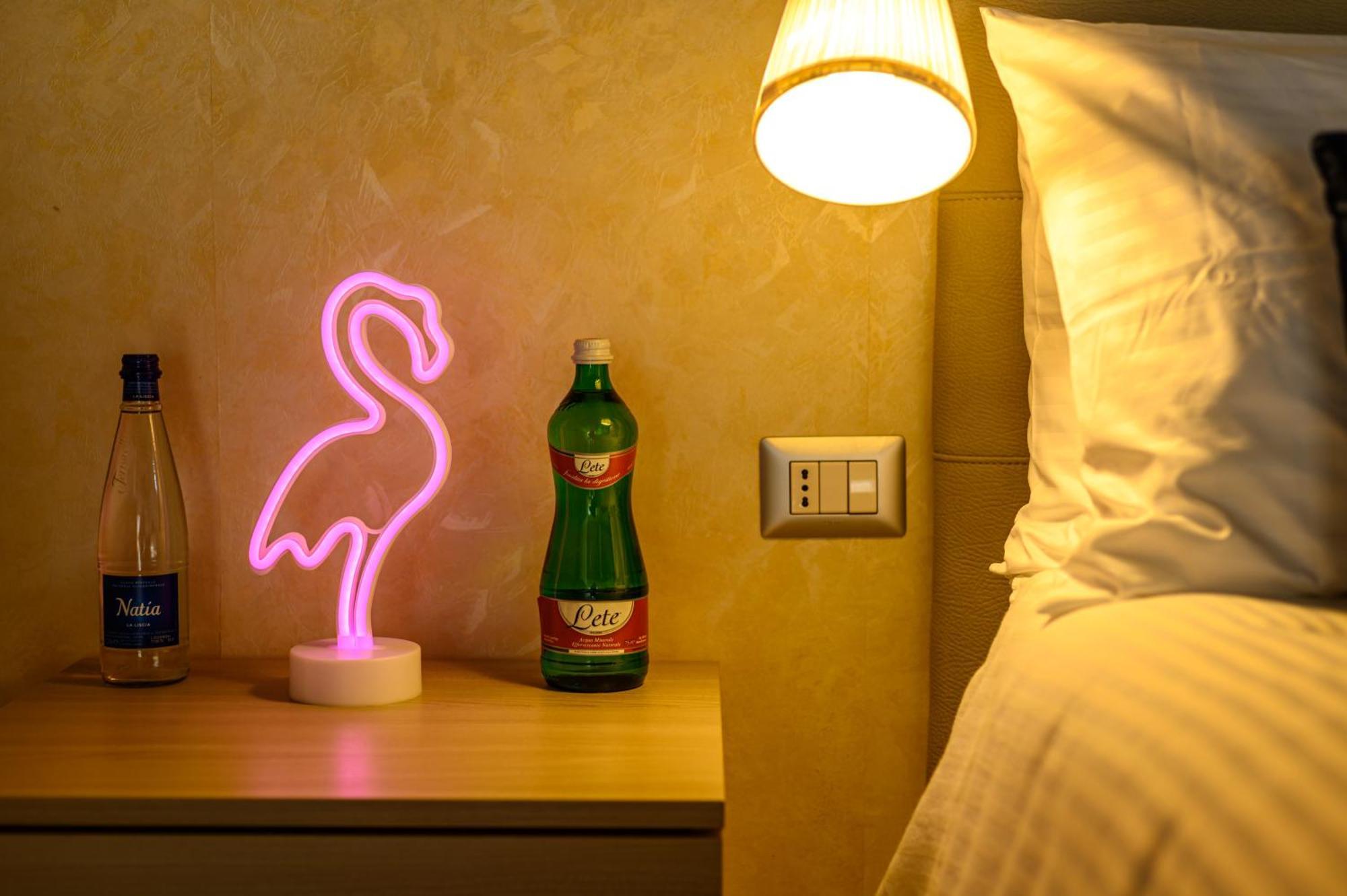 El Barrio In Bed Apartment Napoli Ngoại thất bức ảnh