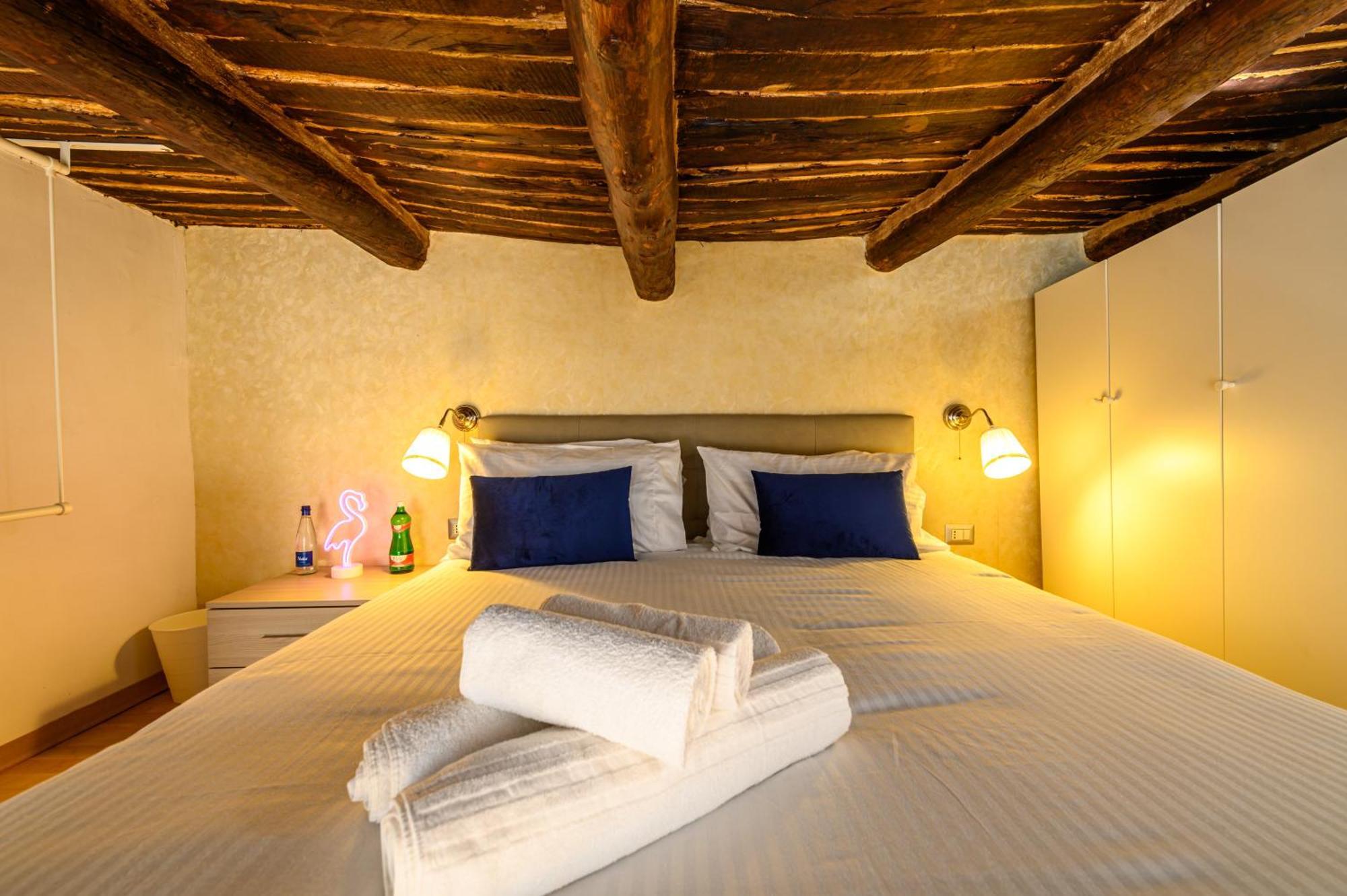 El Barrio In Bed Apartment Napoli Ngoại thất bức ảnh