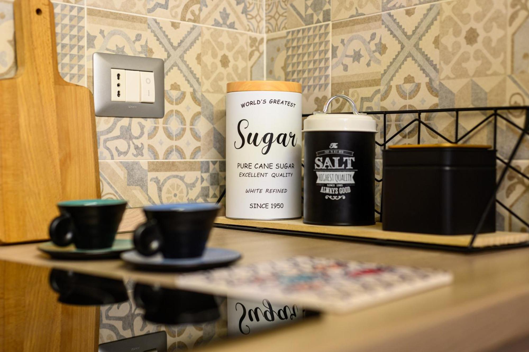 El Barrio In Bed Apartment Napoli Ngoại thất bức ảnh