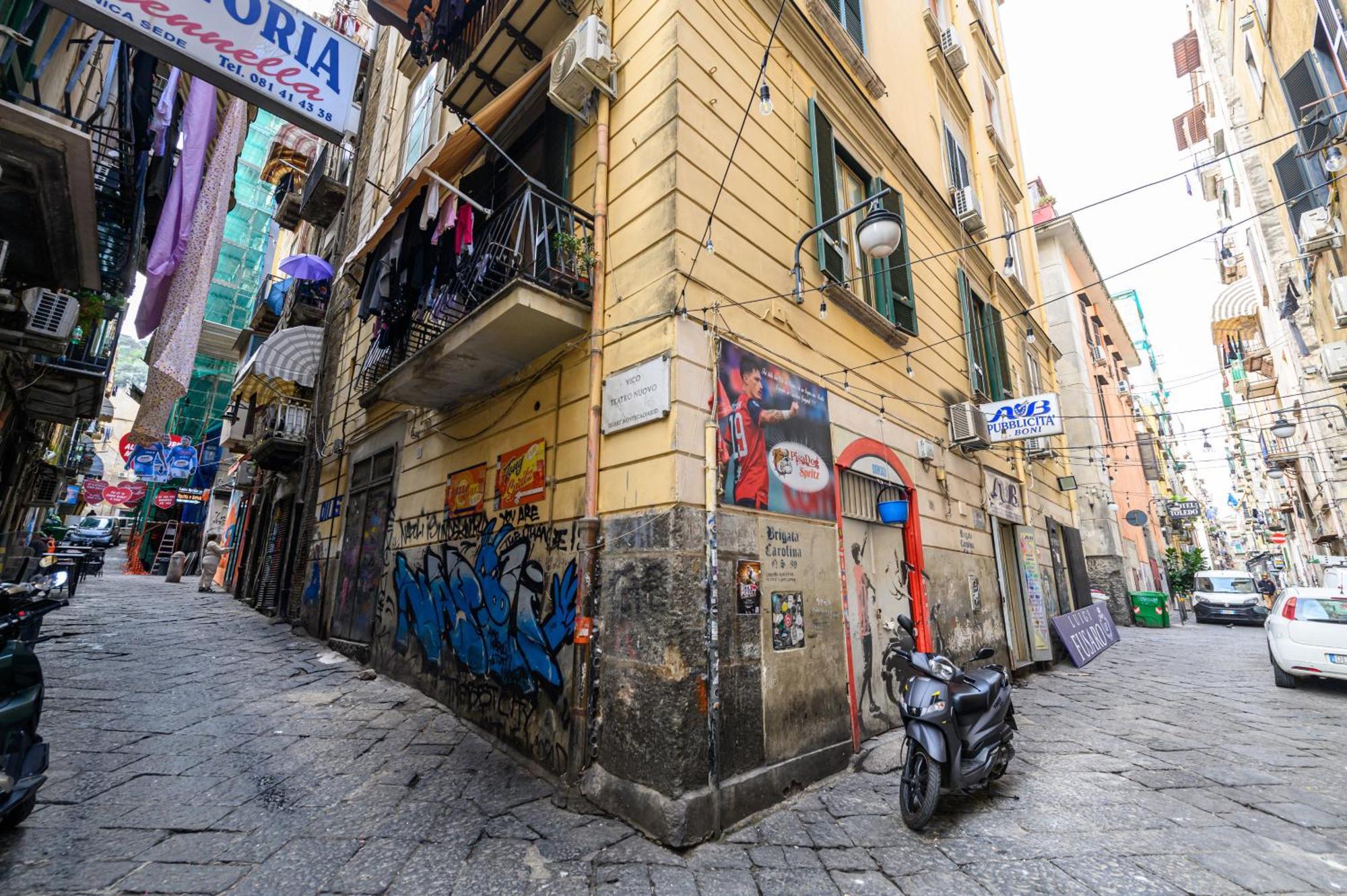 El Barrio In Bed Apartment Napoli Ngoại thất bức ảnh