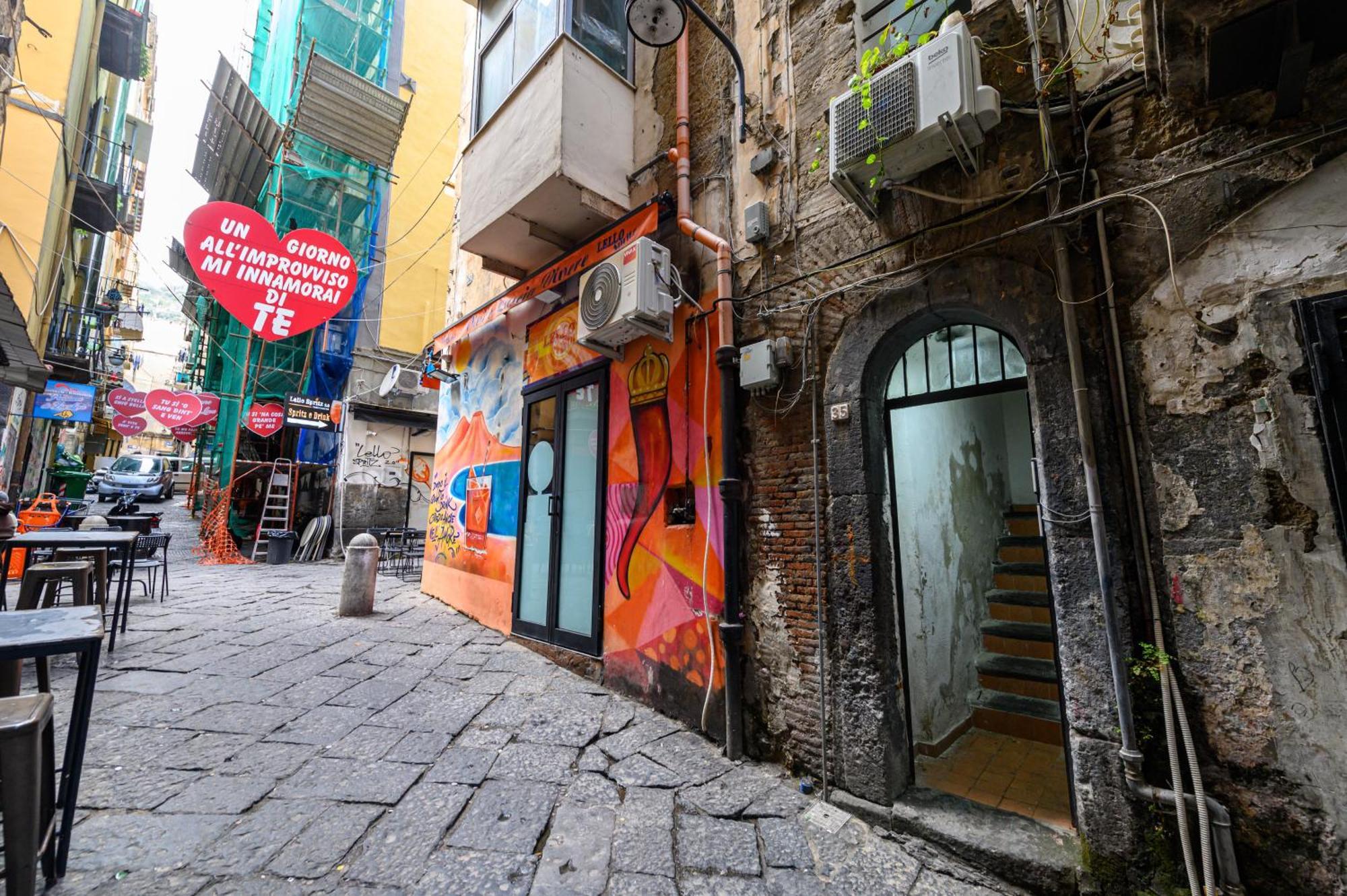 El Barrio In Bed Apartment Napoli Ngoại thất bức ảnh